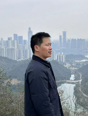 博主简介-admin
